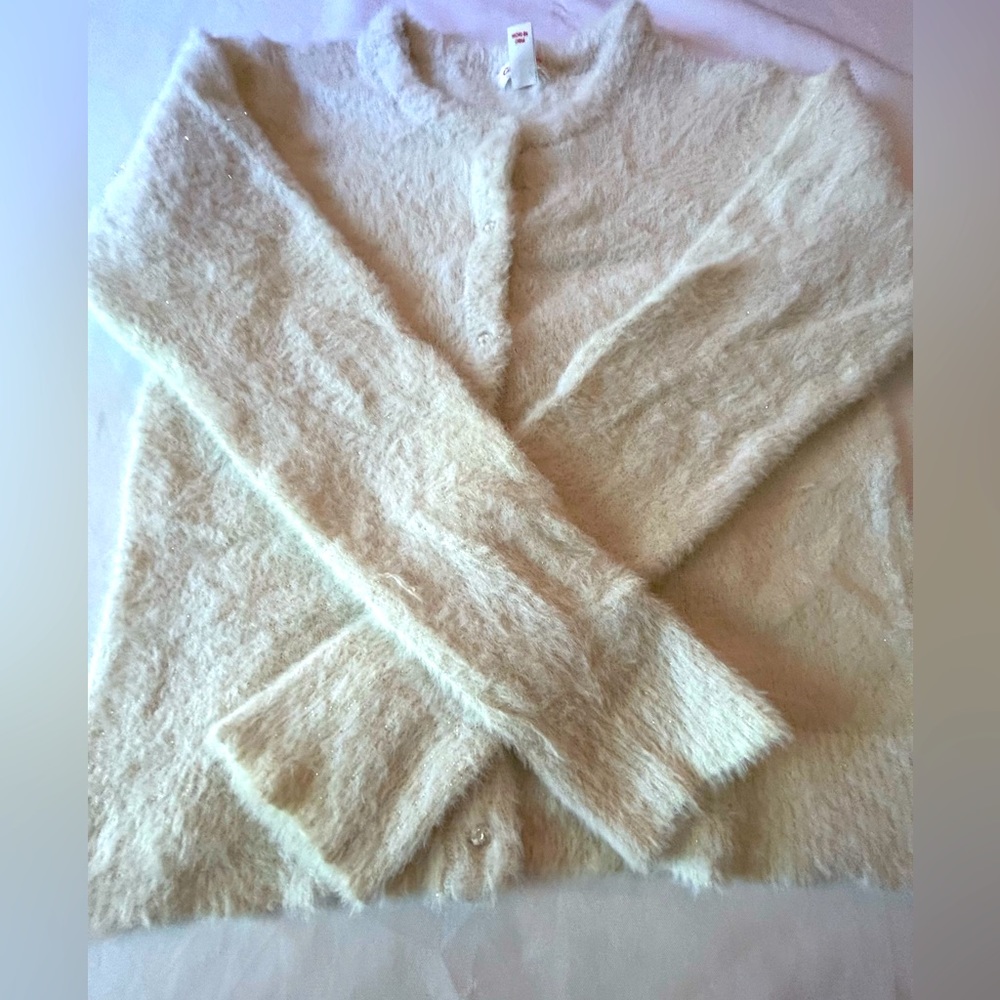 Cat and Jack white fluffy cardigan